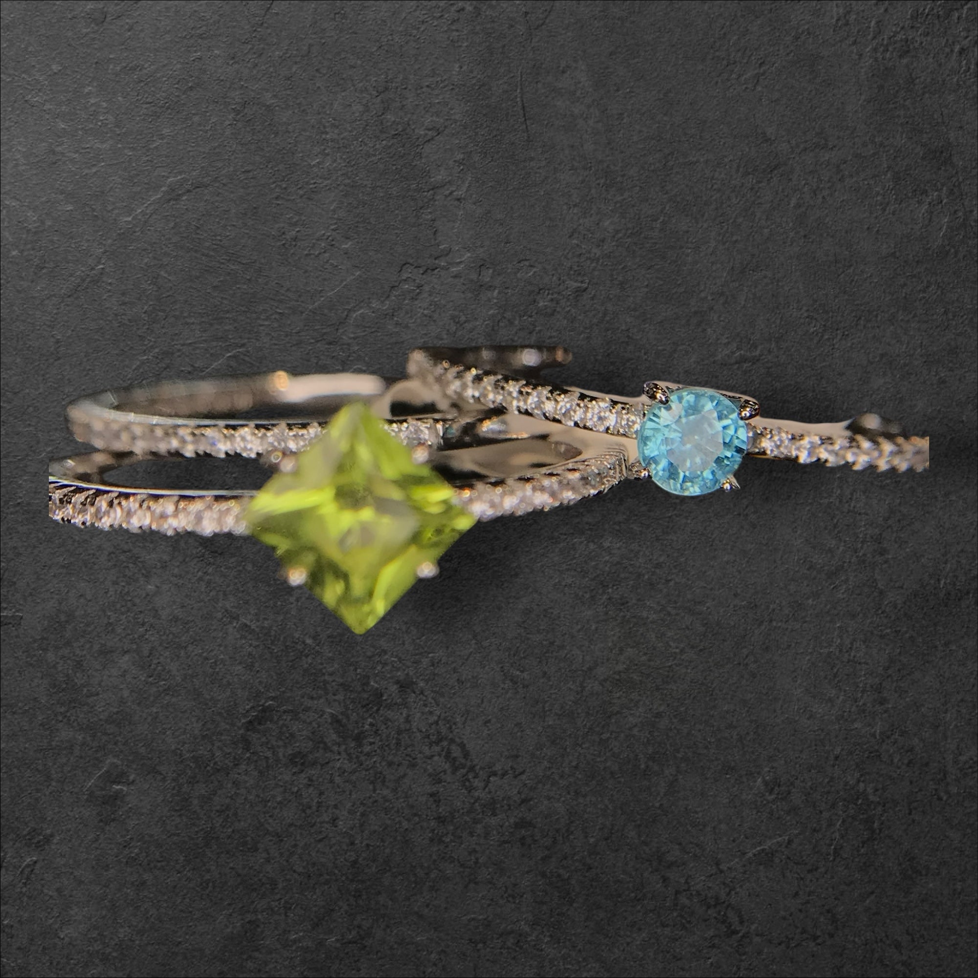 Stackable Brilliance: Peridot & Blue Zircon 3-Ring Set in 925 Silver with CZ Bands
