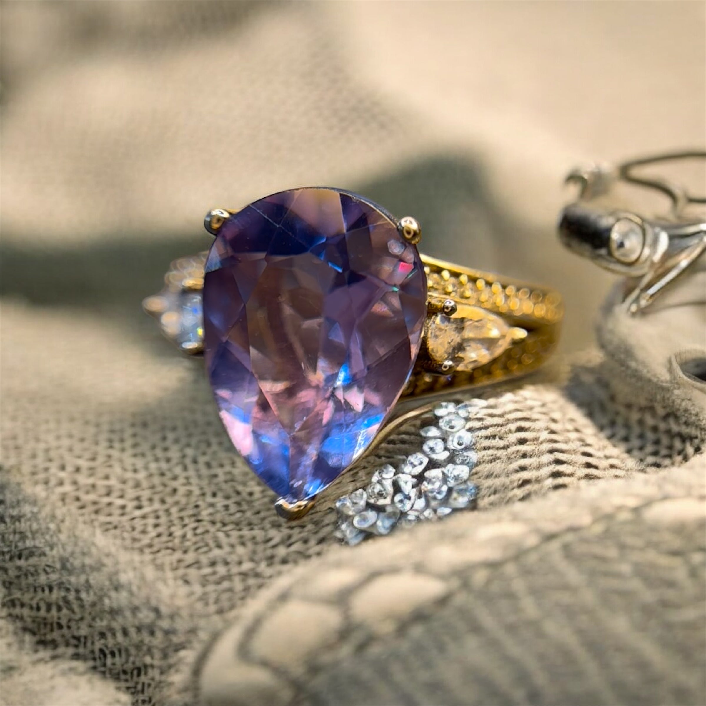 Mystic Color Shift: Natural Color Change Fluorite Ring in 925 Silver with CZ Accents