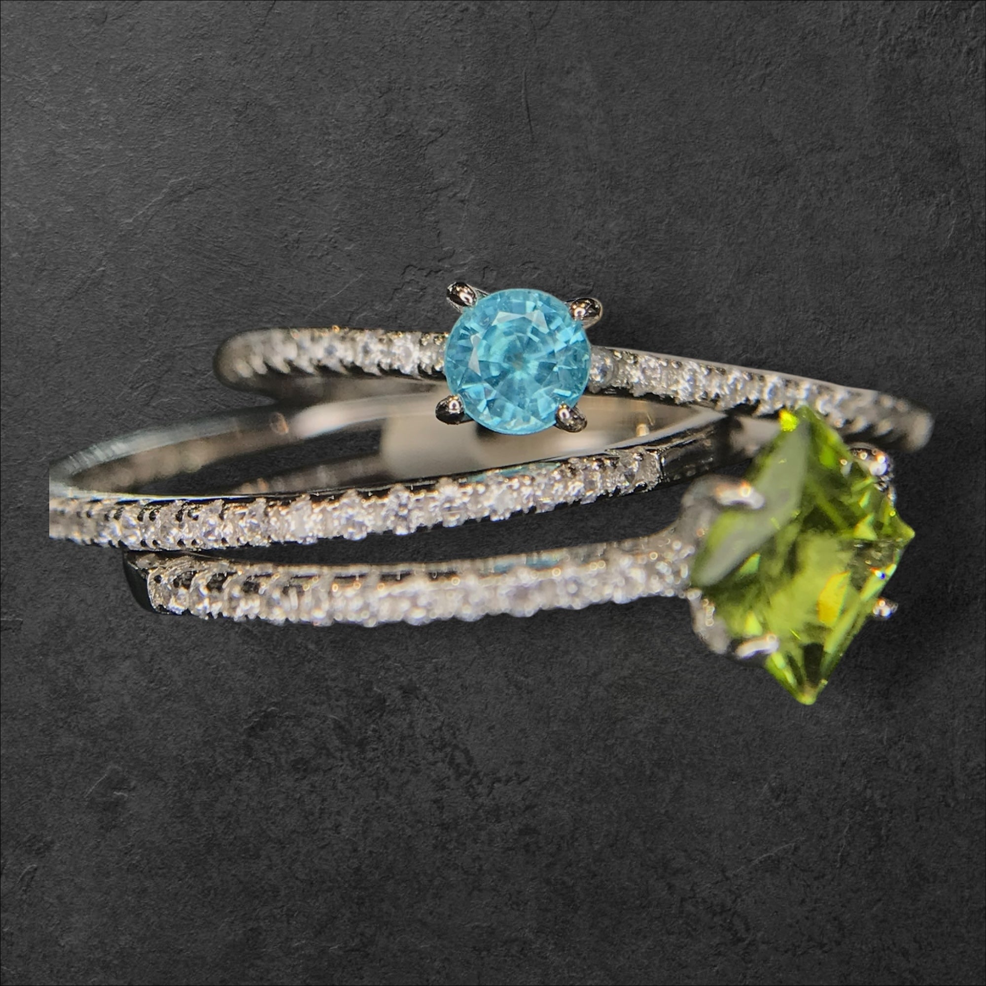 Stackable Brilliance: Peridot & Blue Zircon 3-Ring Set in 925 Silver with CZ Bands