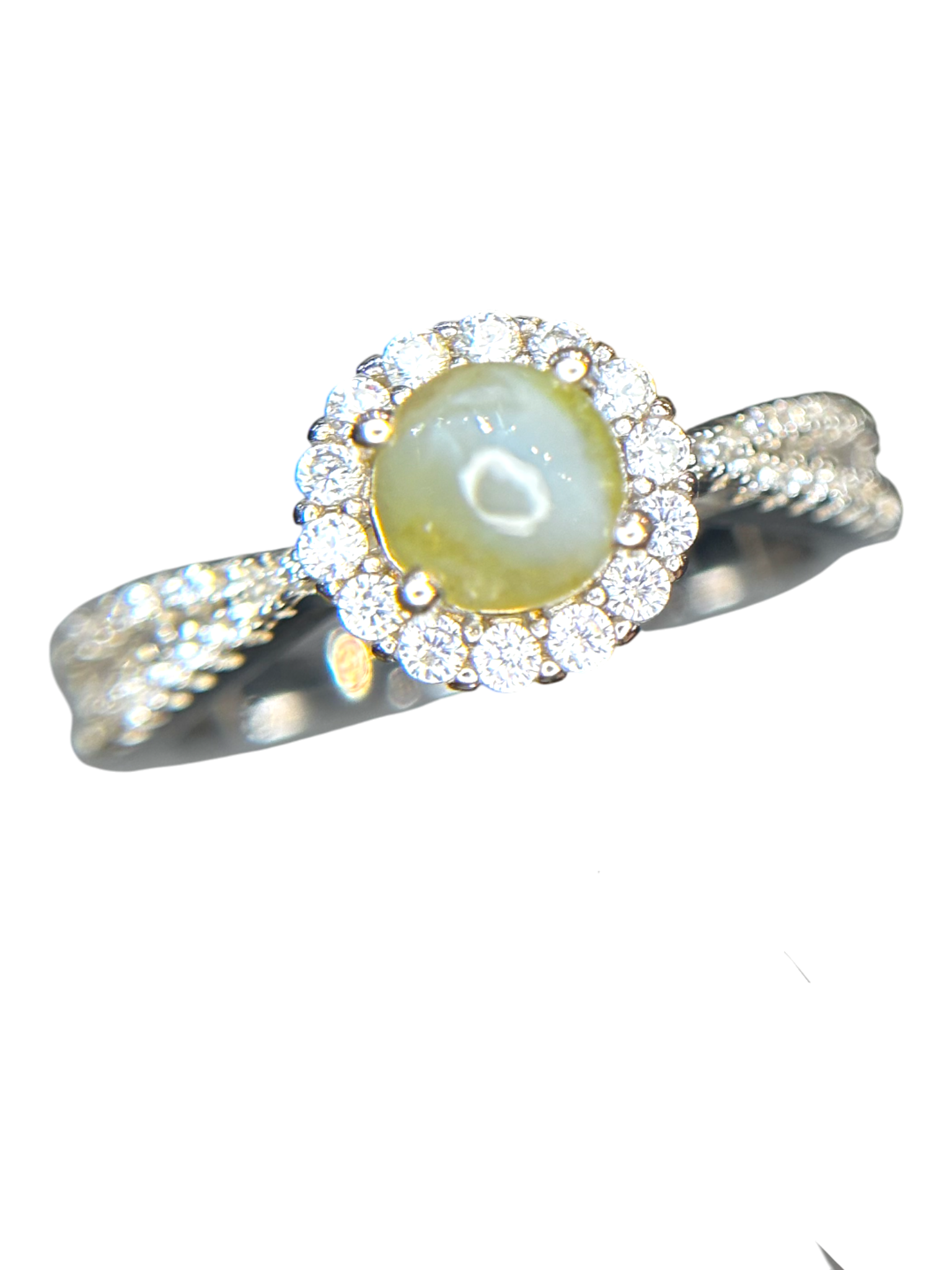 Mystic Gaze: Natural Chrysoberyl Cat's Eye Halo Ring in 925 Silver with CZ Pavé