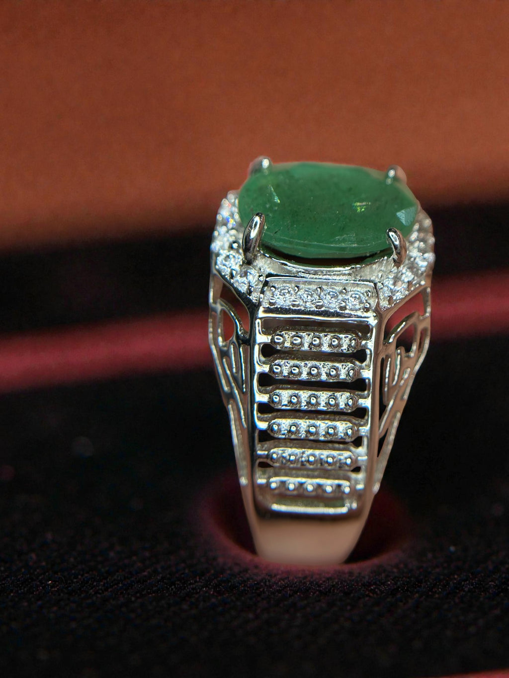 Regal Strength: Natural Emerald Men's Ring in 925 Silver with Detailed Pavé Halo