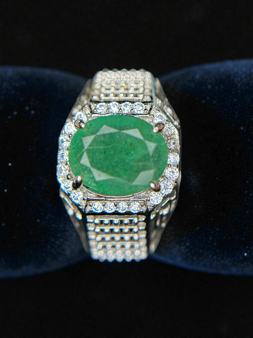 Regal Strength: Natural Emerald Men's Ring in 925 Silver with Detailed Pavé Halo