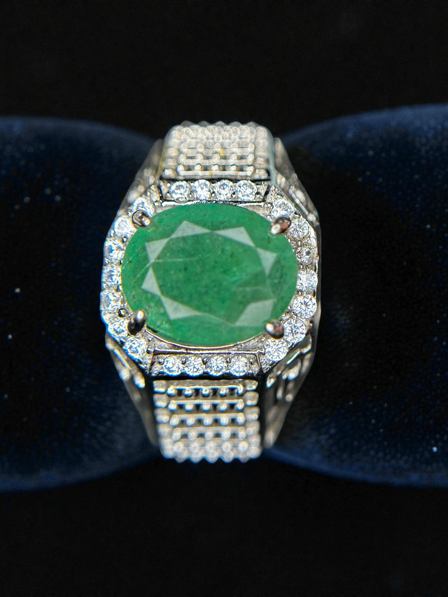 Regal Strength: Natural Emerald Men's Ring in 925 Silver with Detailed Pavé Halo