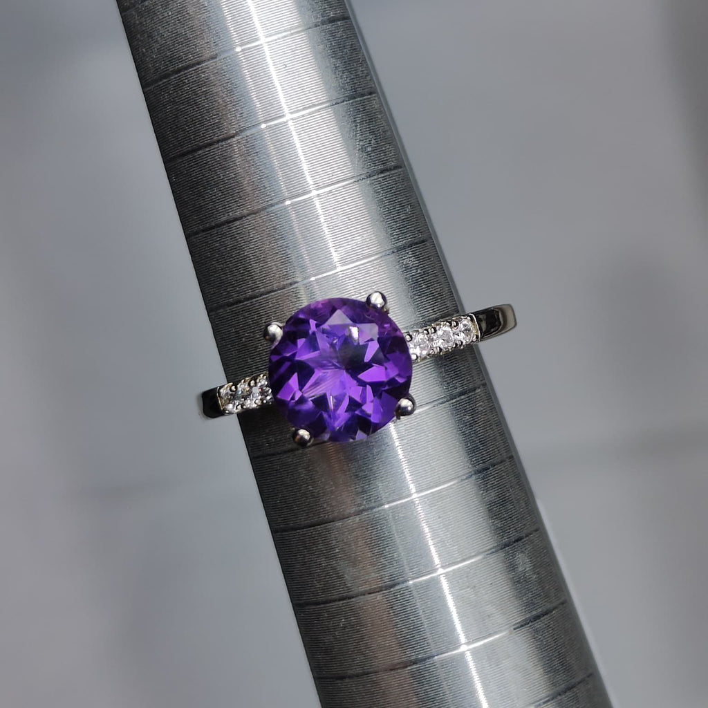 Simply Royal: Natural Round Amethyst Solitaire Ring with CZ Accent Shoulders in 925 Silver
