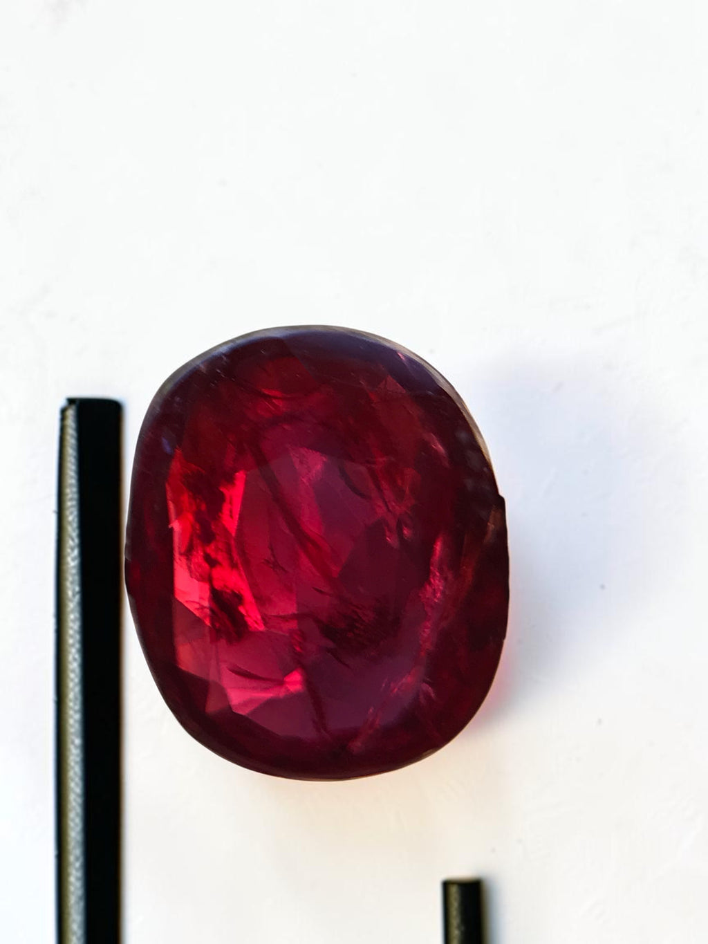 Shiza Gems 3.02 ct oval cut unheated ruby, vivid red, natural gemstone with excellent brilliance.