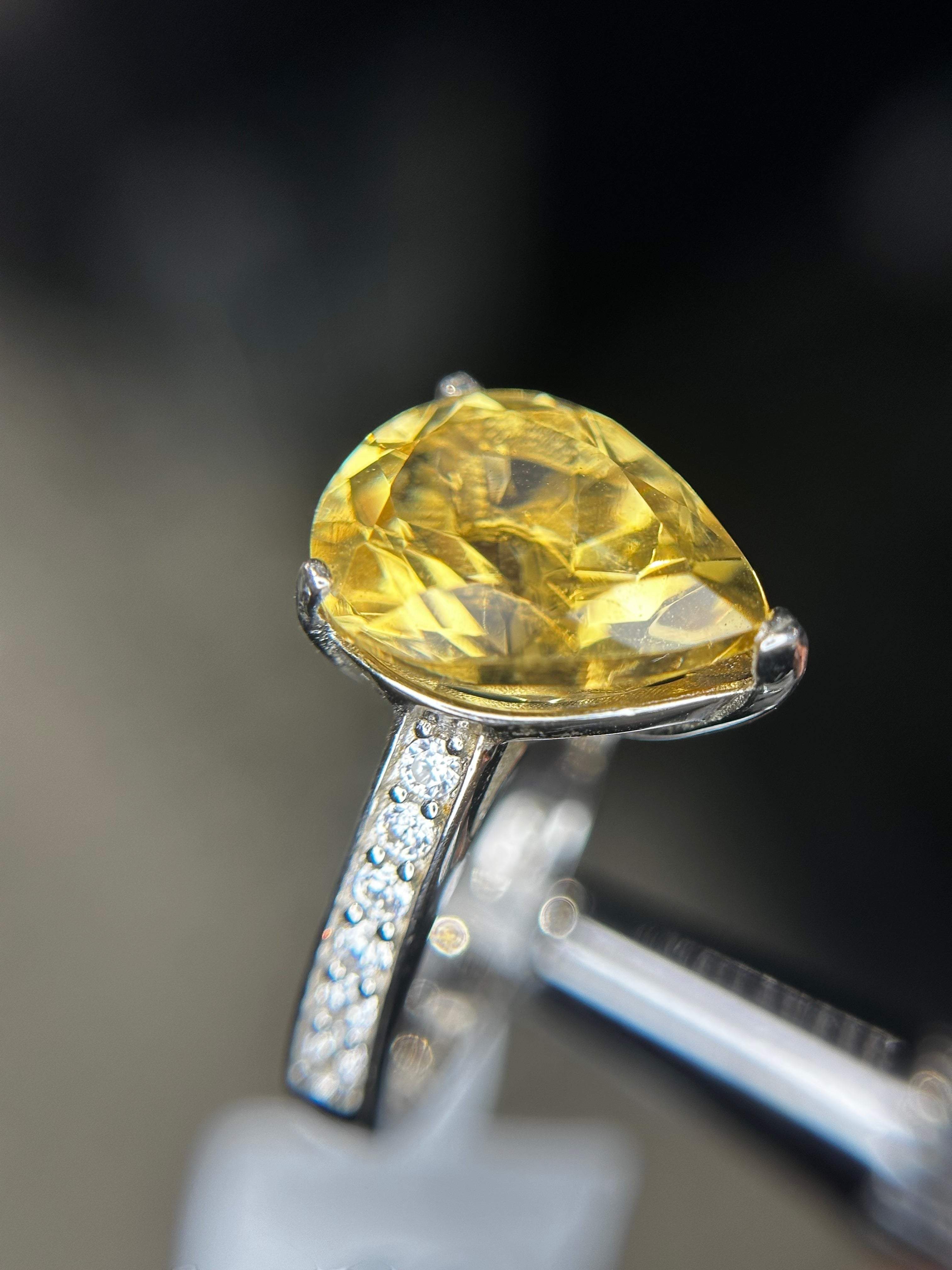 Shiza Gems large pear-cut golden yellow citrine ring with sparkling pavé band in sterling silver.