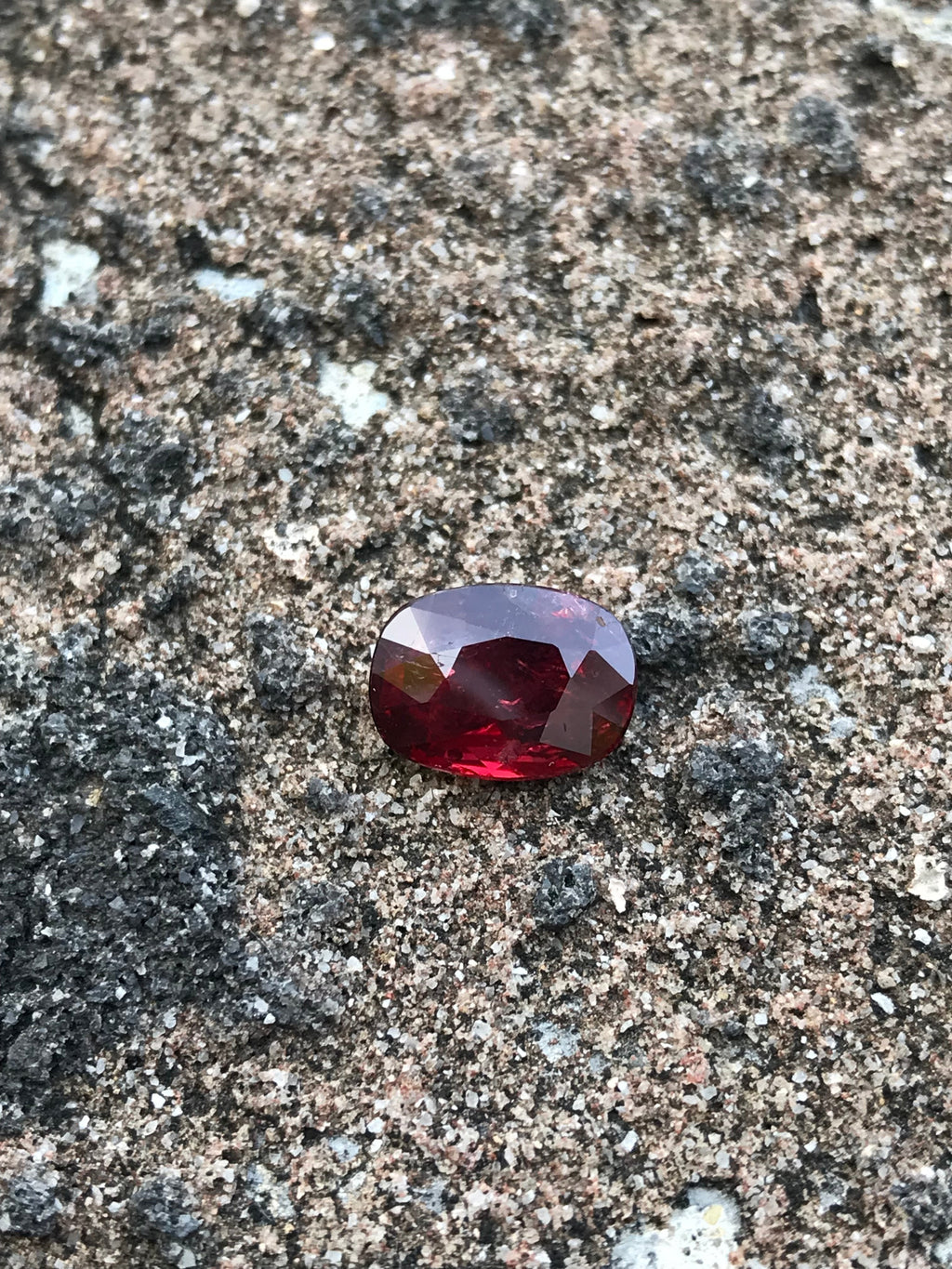 Shiza Gems 3.06 ct oval cut vivid red unheated natural ruby gemstone